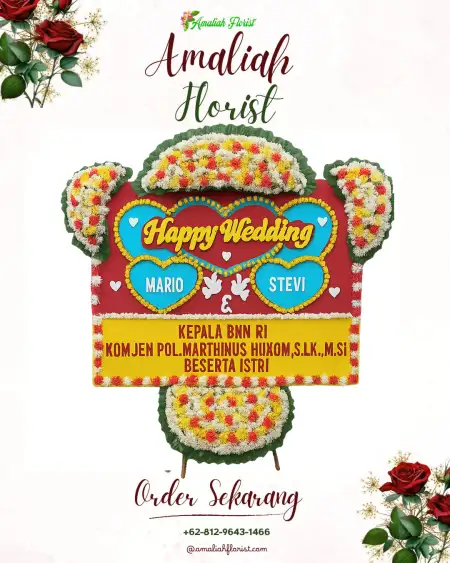Papan Bunga Pernikahan Pinggir Air